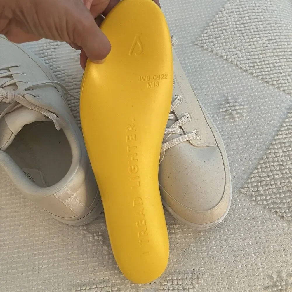 Allbirds plant-based leather pushes sneakers, Size 13, cream color, outdoor